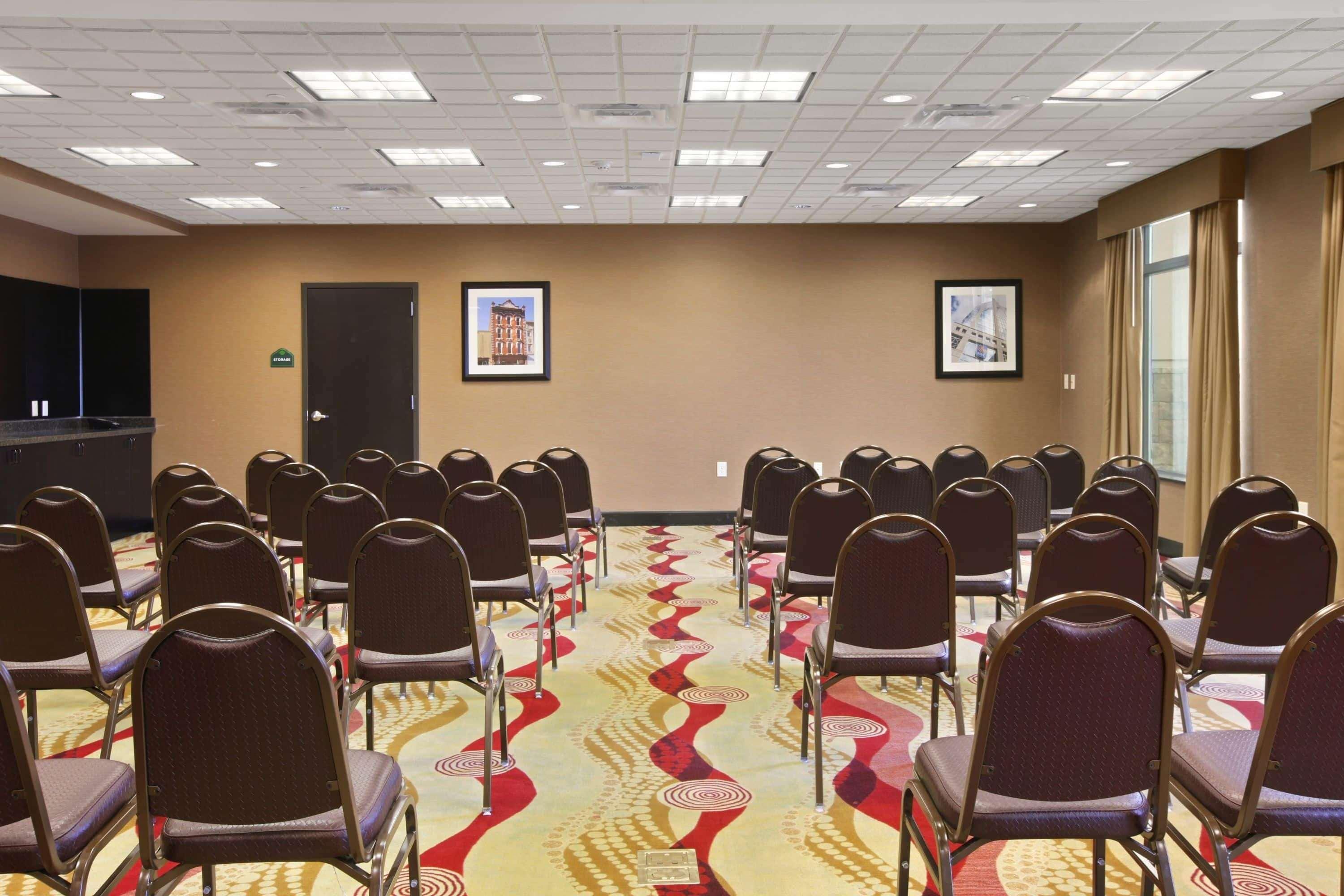 Wingate By Wyndham State Arena Raleigh/Cary Hotel Экстерьер фото