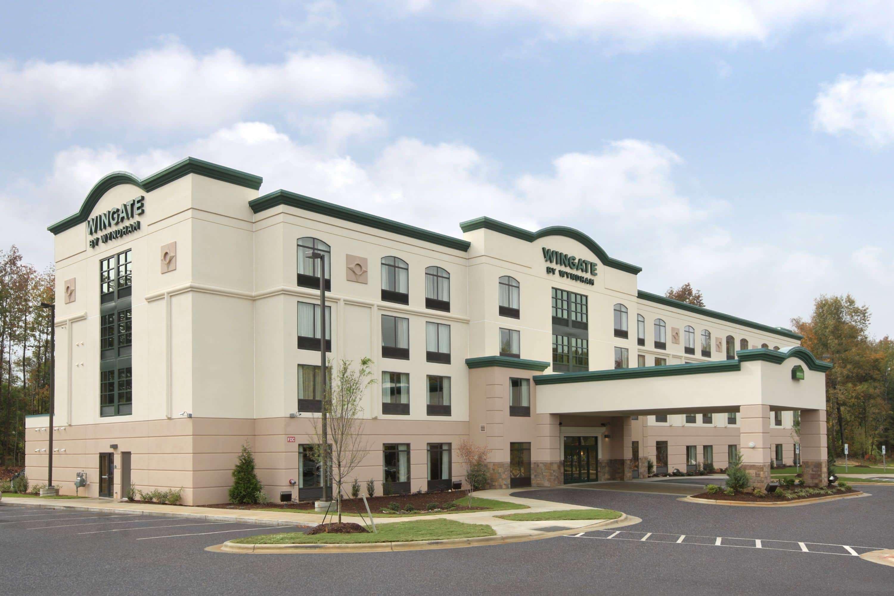 Wingate By Wyndham State Arena Raleigh/Cary Hotel Экстерьер фото