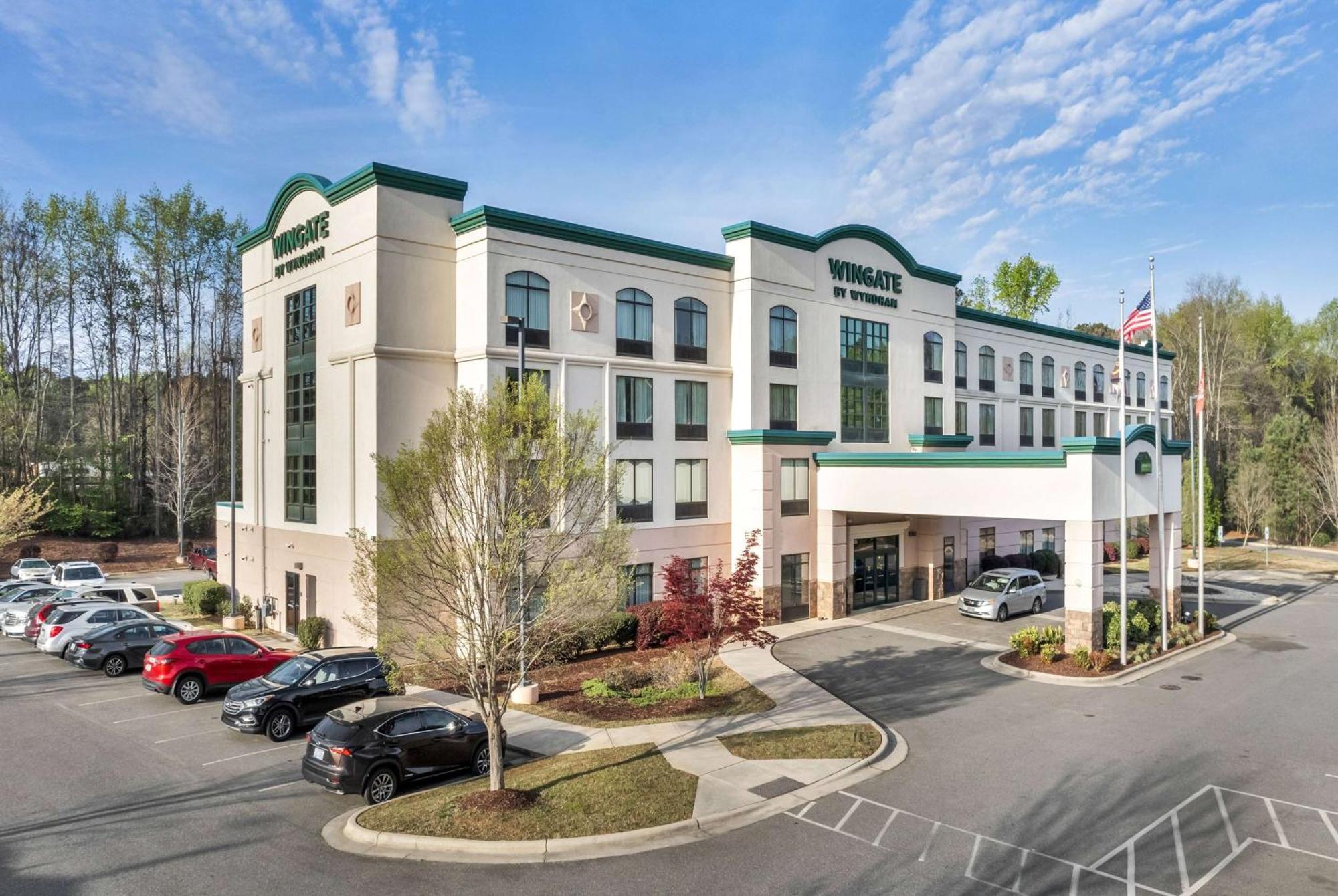 Wingate By Wyndham State Arena Raleigh/Cary Hotel Экстерьер фото